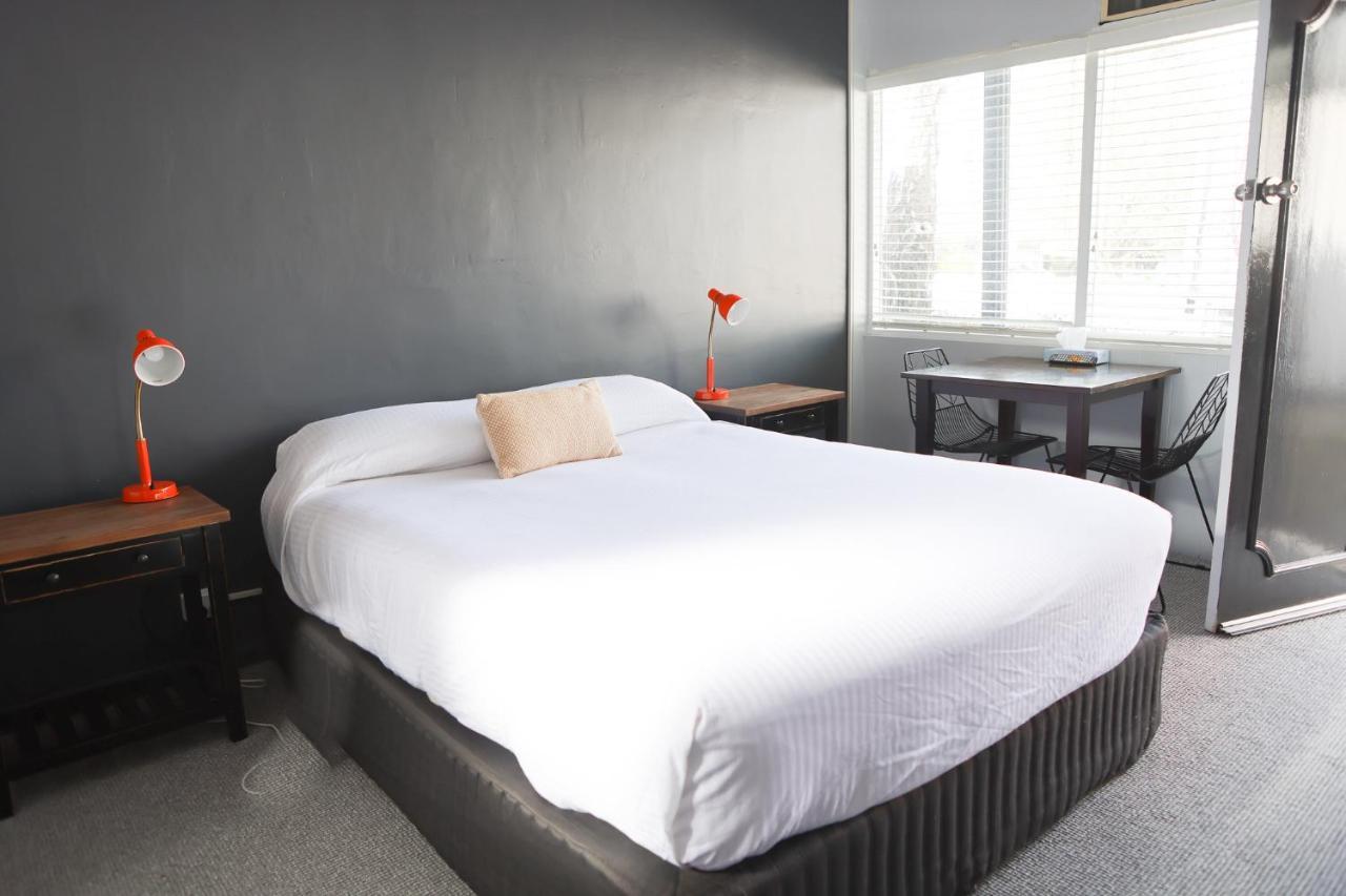 Motel Melrose Миттагонг Экстерьер фото